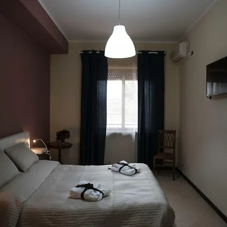 Il Centro Short Lets 3* Valguarnera Caropepe